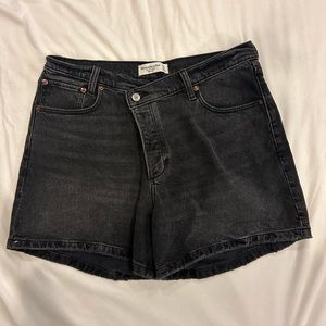 Abercrombie High Rise Dad Short